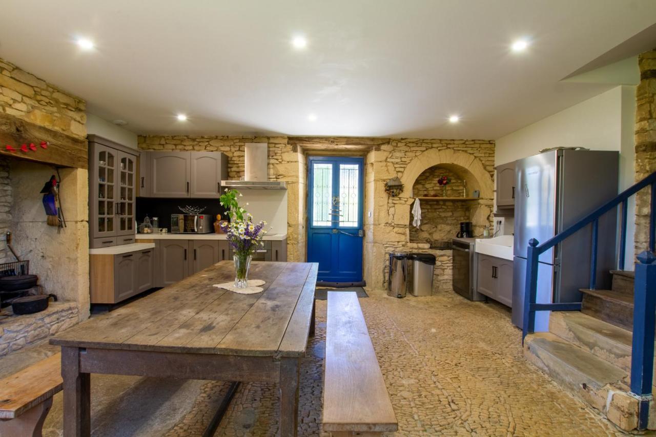Chez Renou Et Prosperou Maison Typique Du Sarladait Saint-Genies Exterior foto